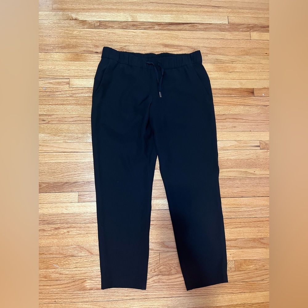 Lululemon Women's Joggers